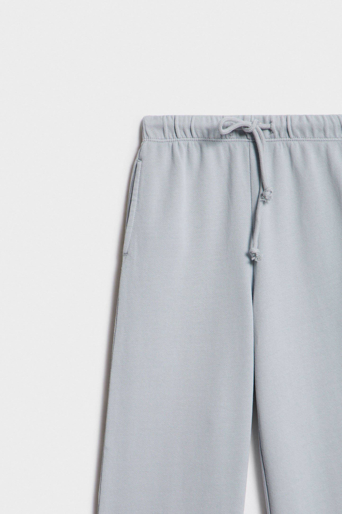 GREY BLUE