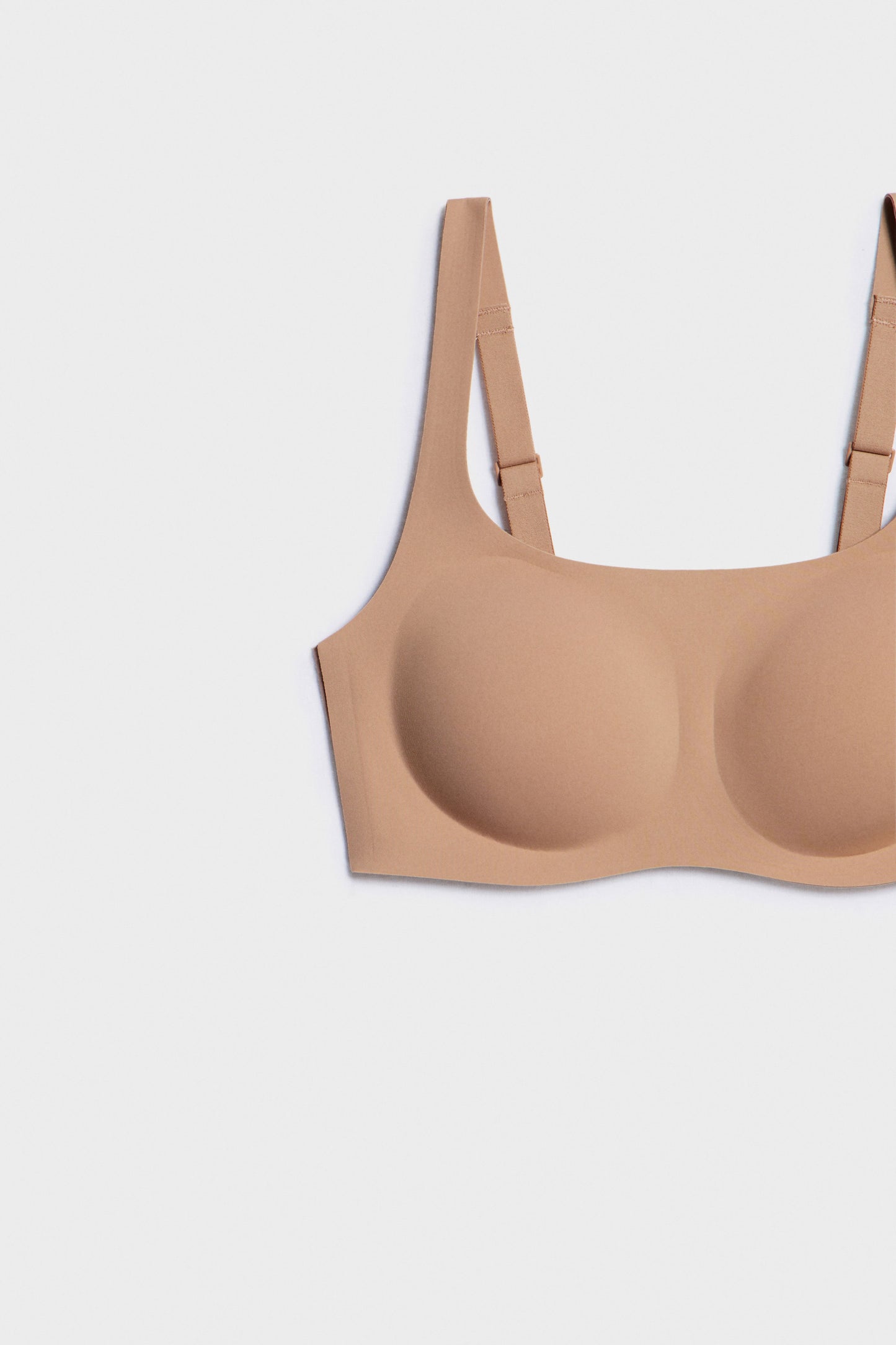 NUDE BEIGE