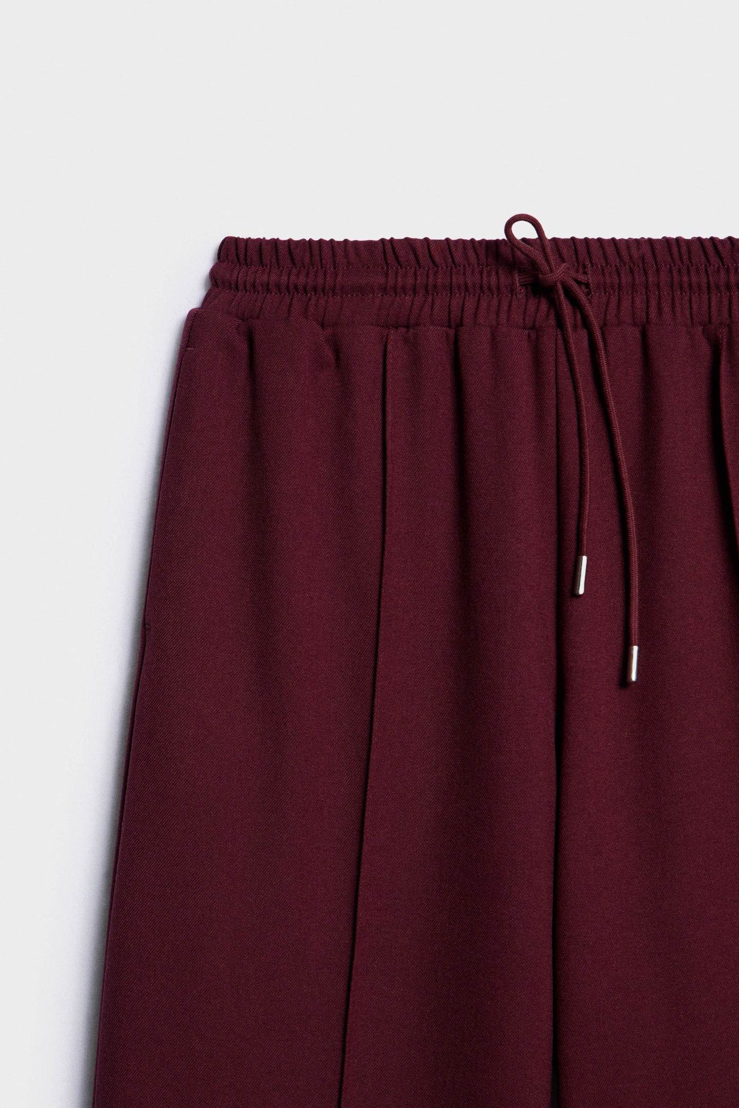 DARK RED