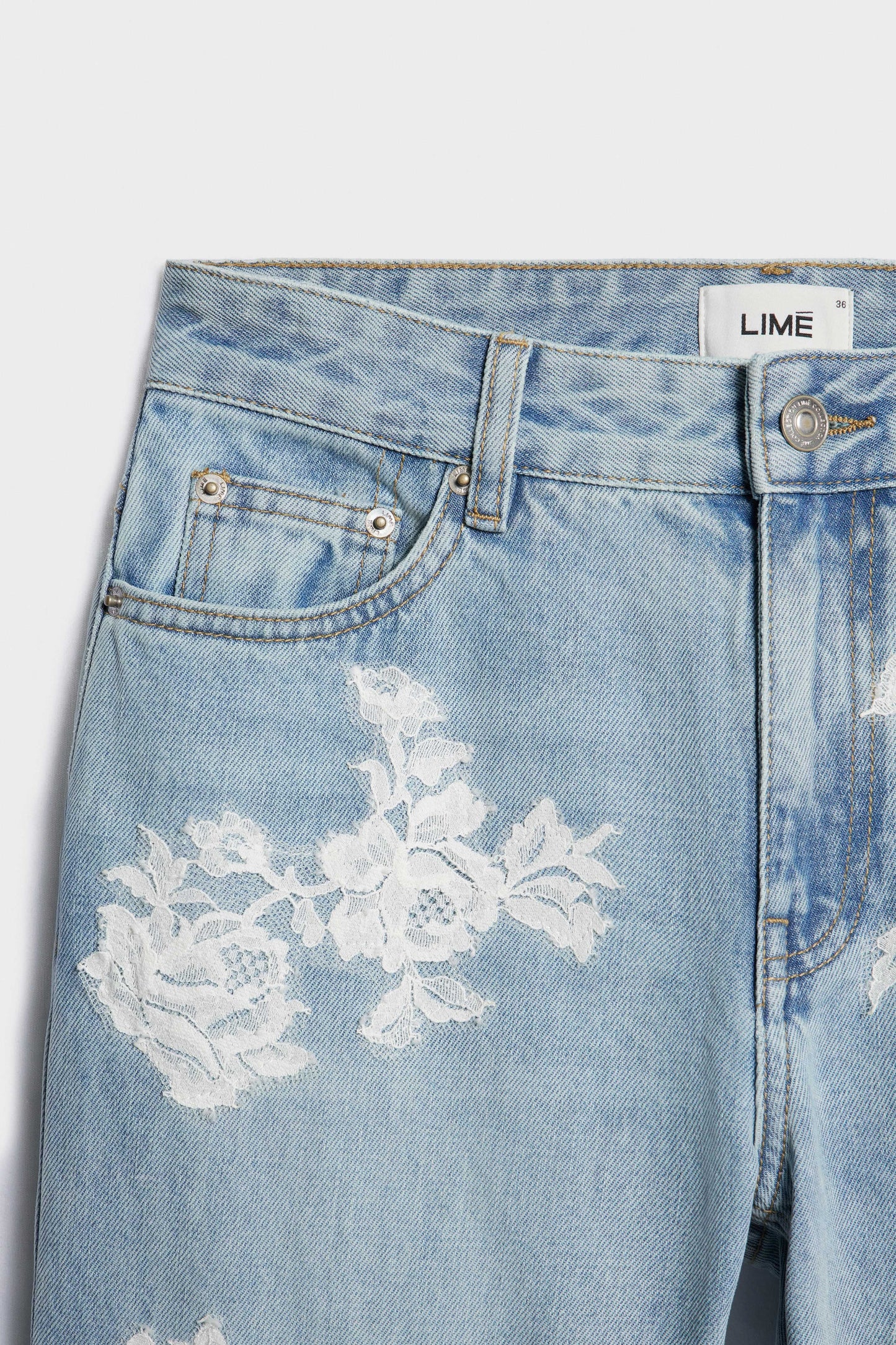 ANTIQUE BLUE