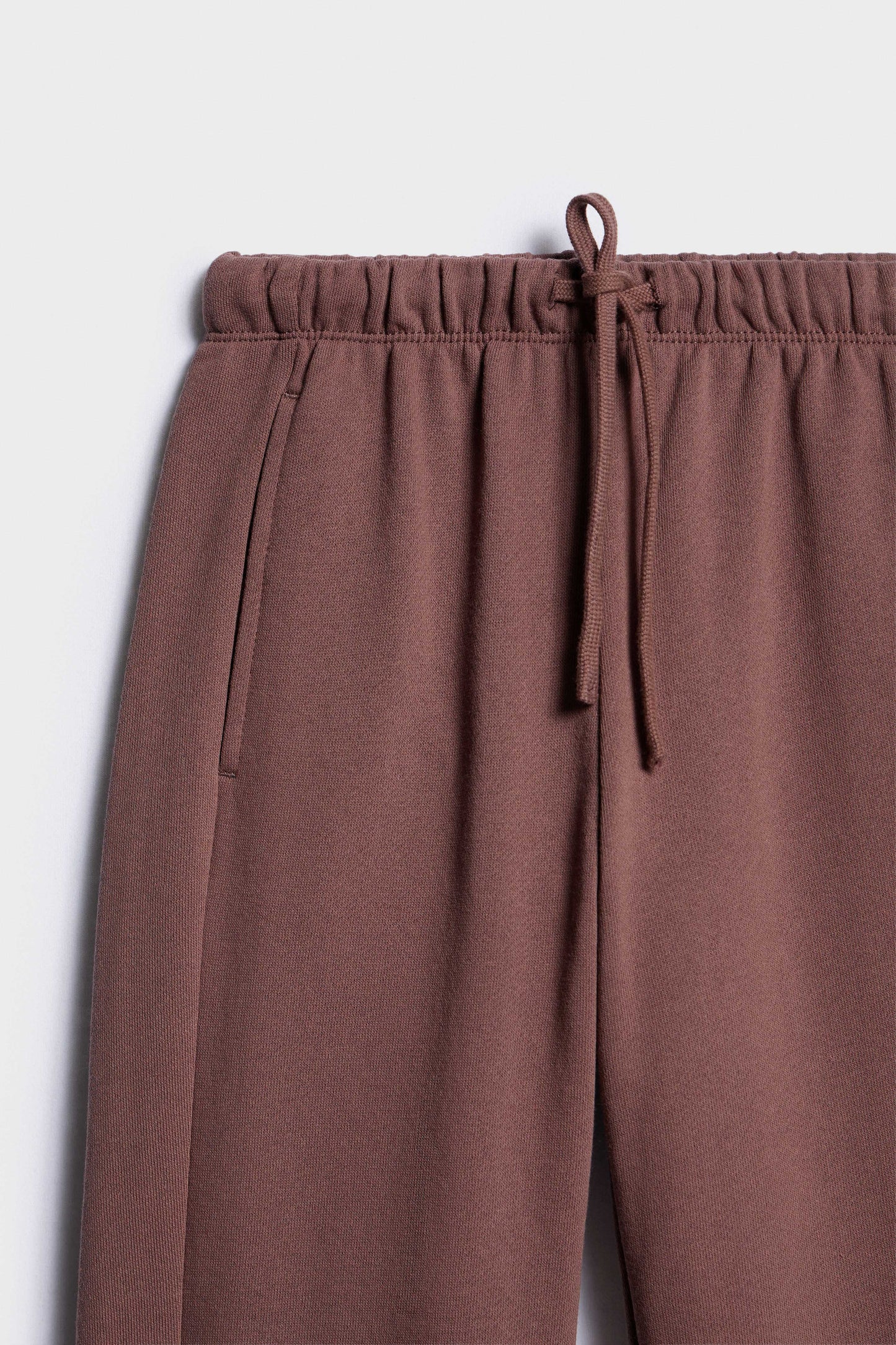 DARK BEIGE