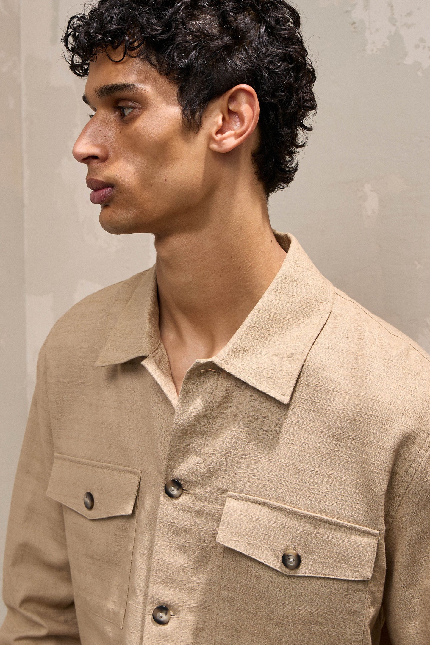 DARK BEIGE