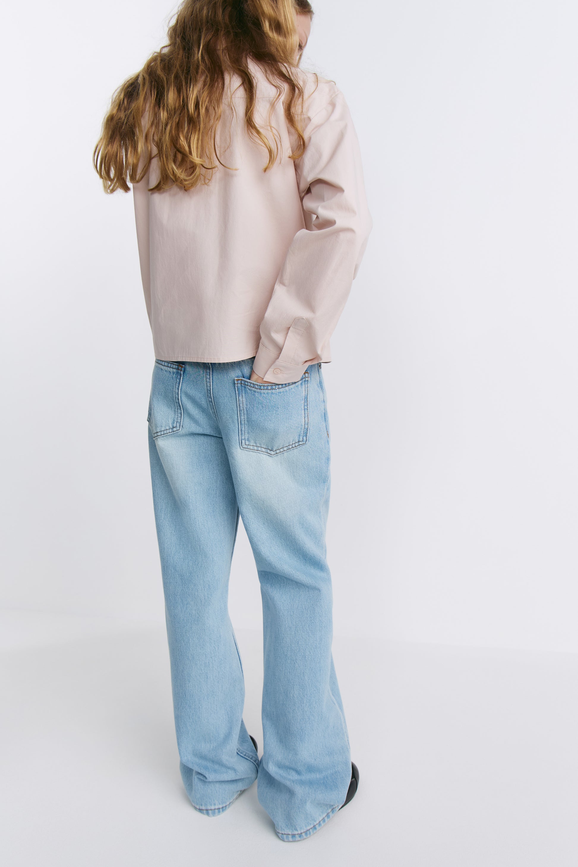 PALE BLUE