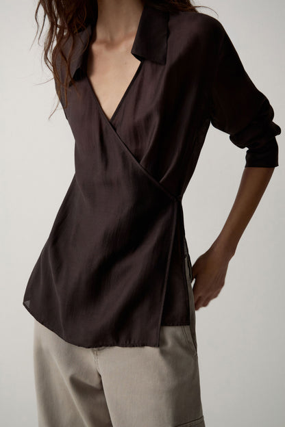 DARK BROWN