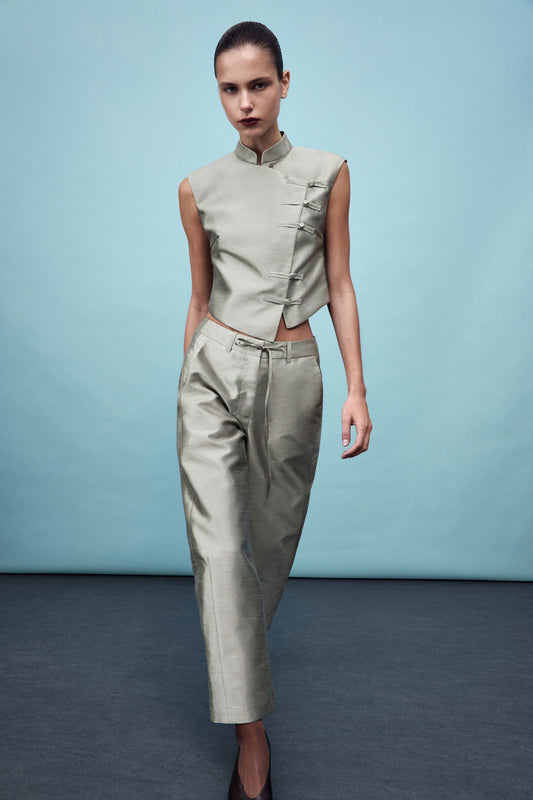 LIGHT KHAKI