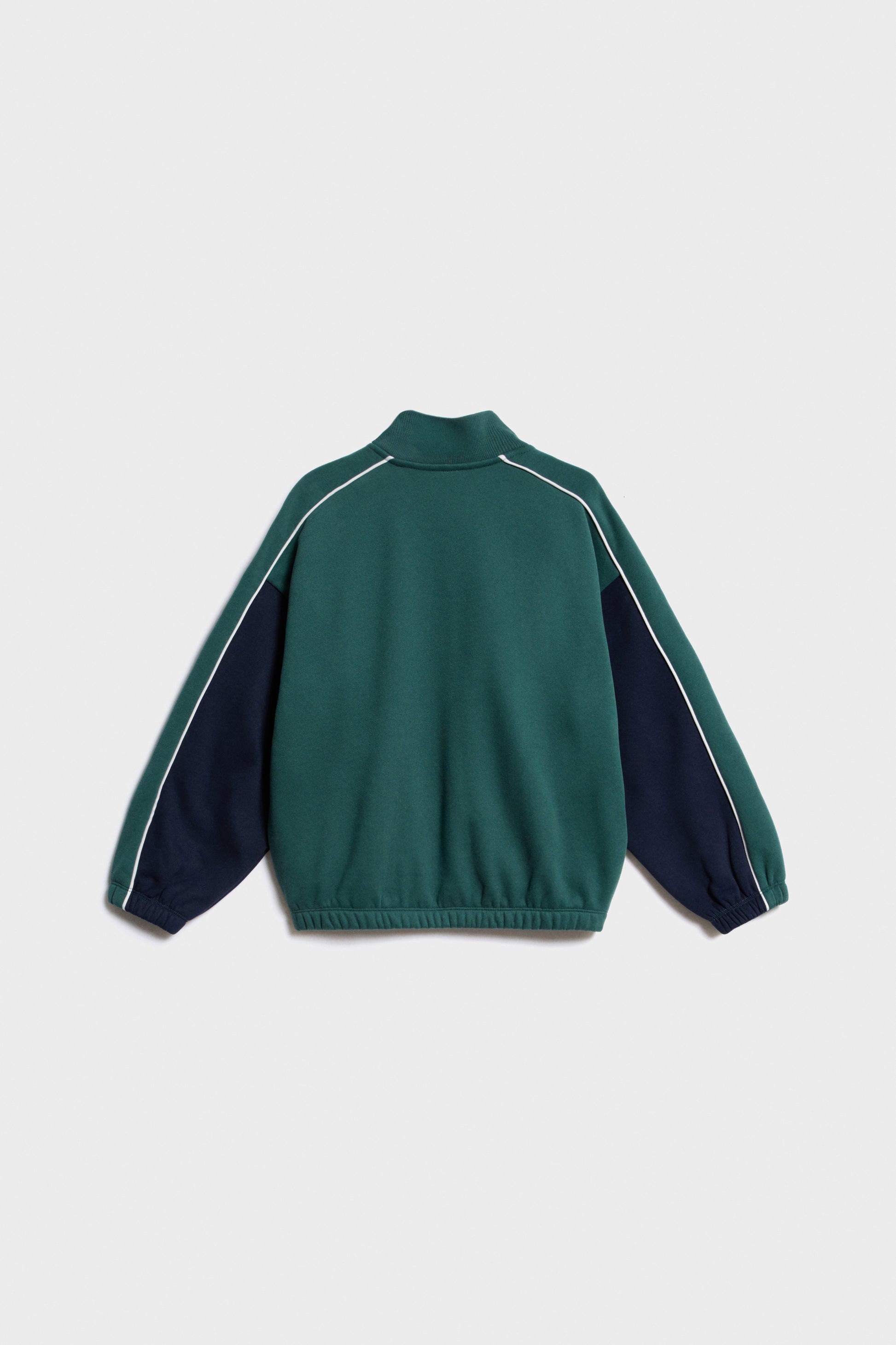 BOTTLE GREEN