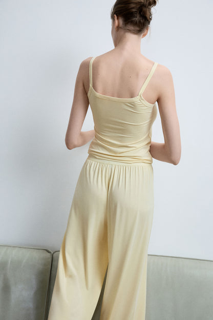 LIGHT YELLOW