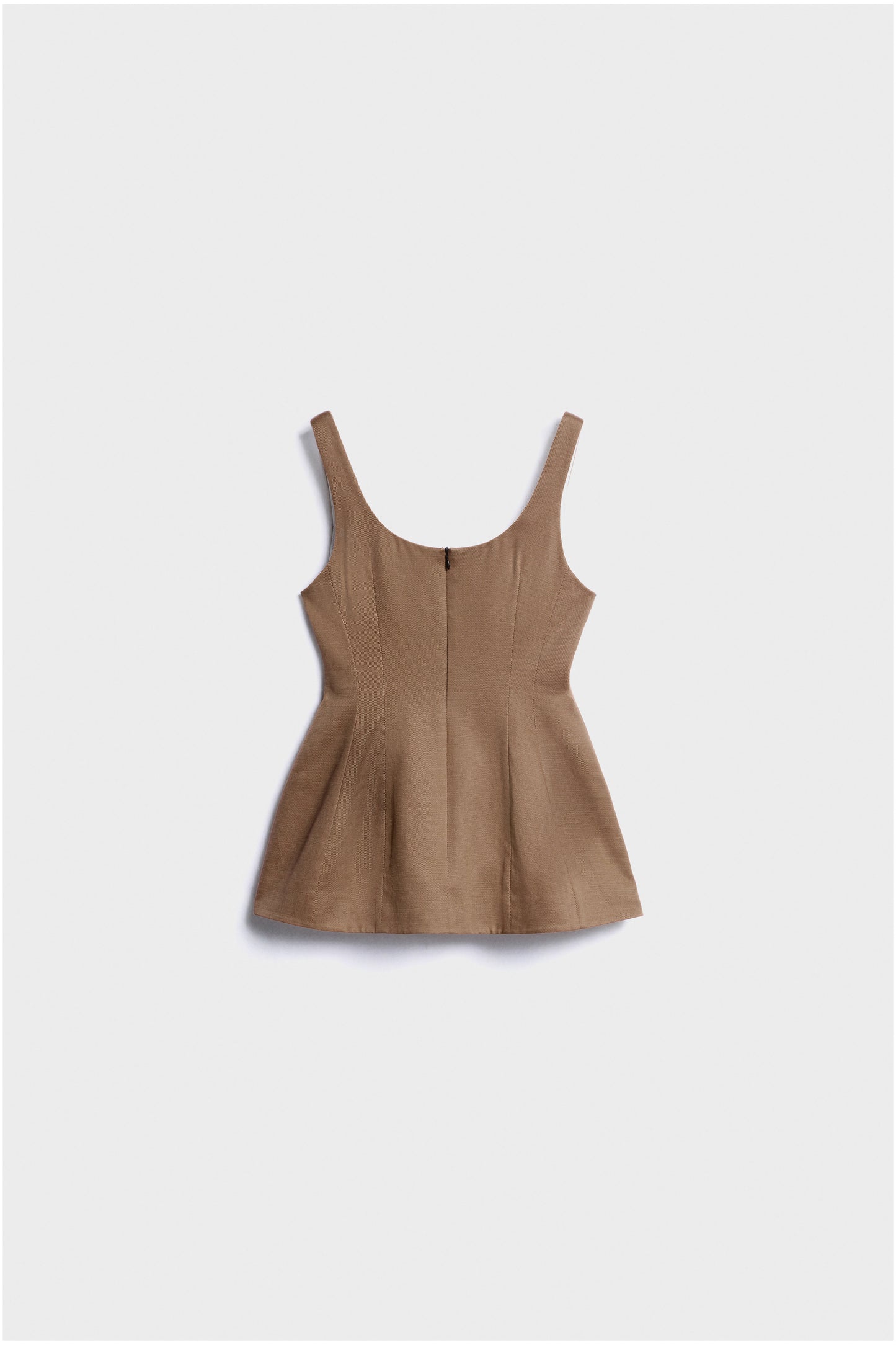 DARK BEIGE