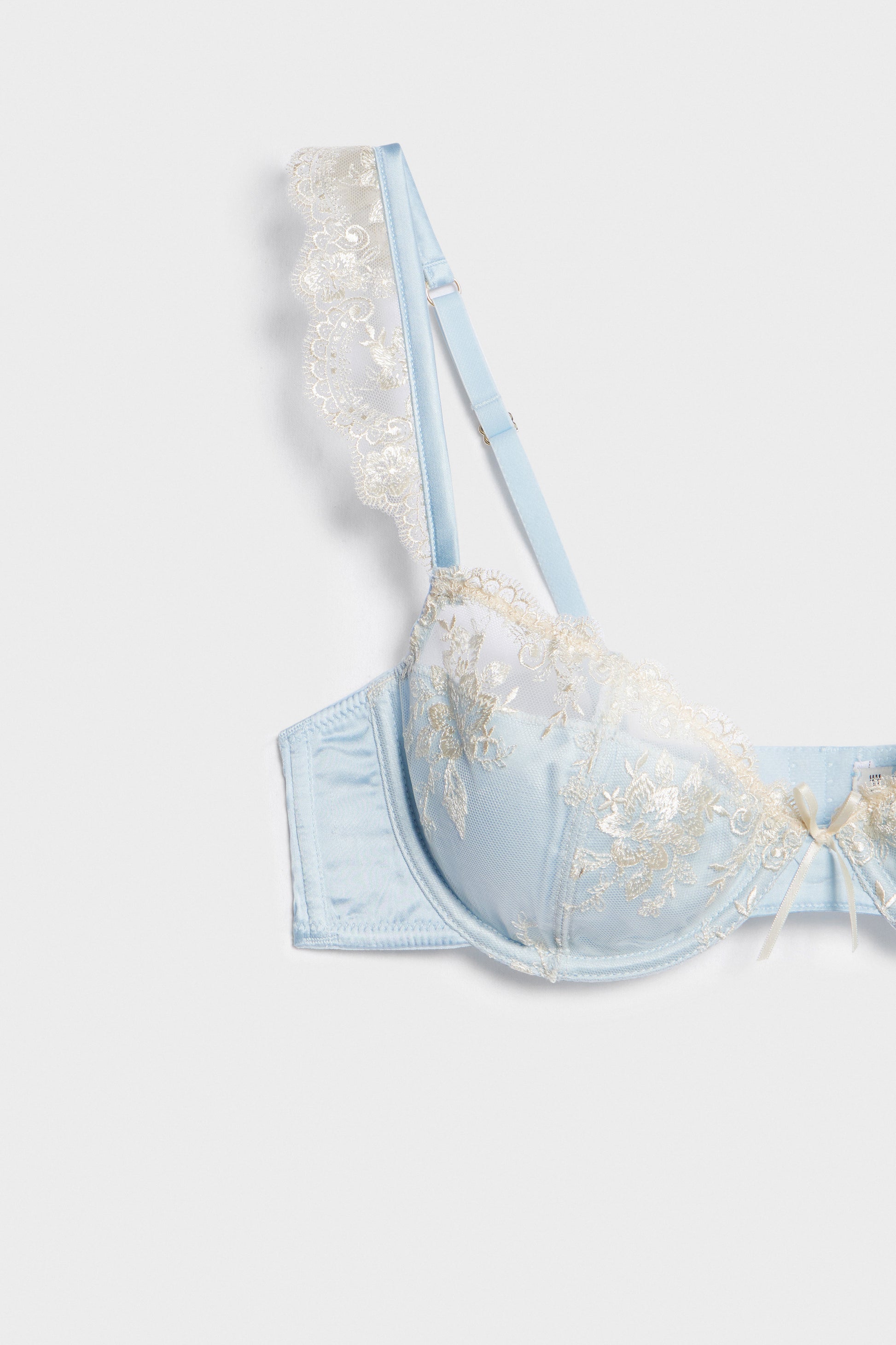 SKY BLUE
