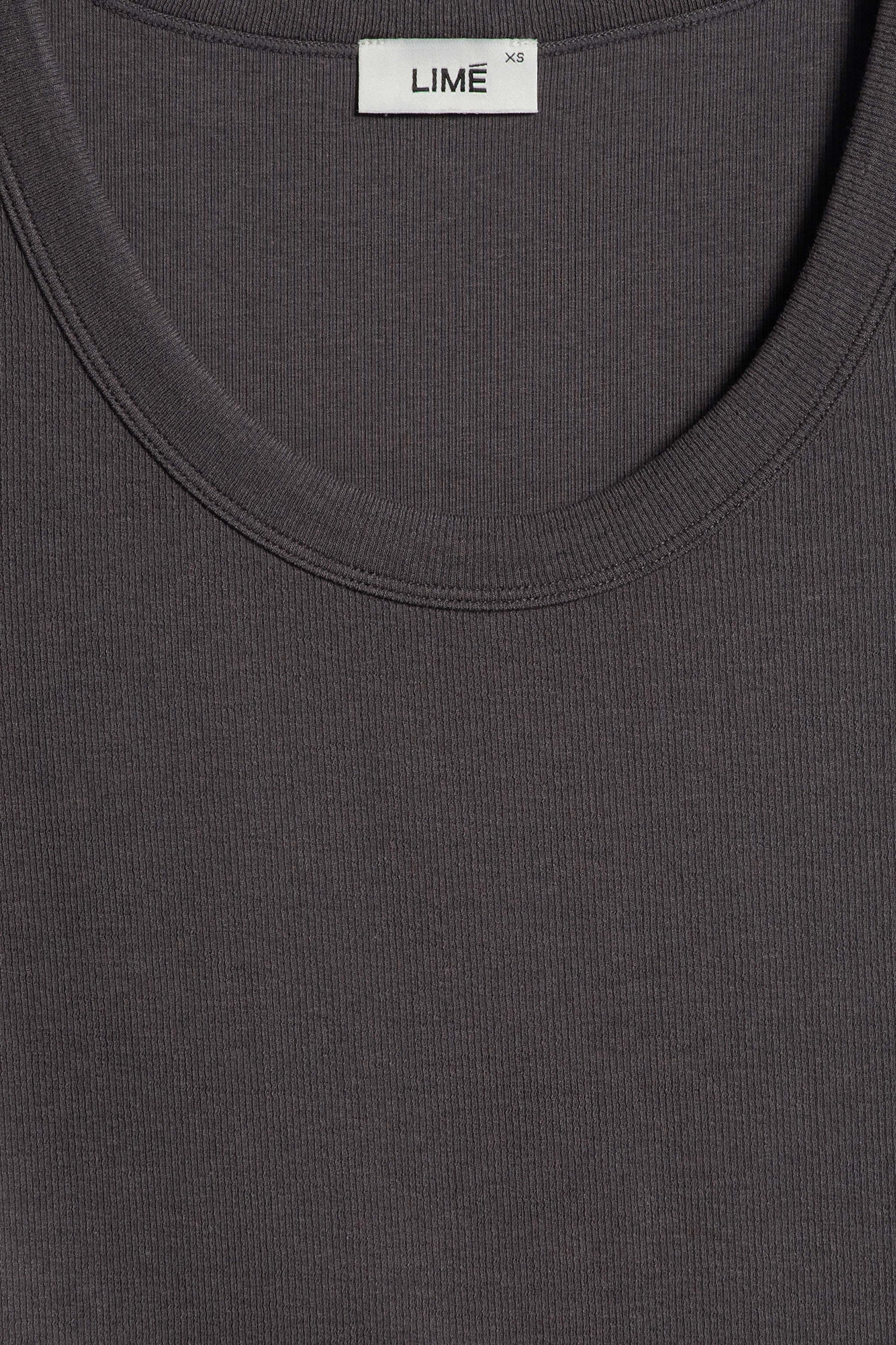 ANTHRACITE GREY