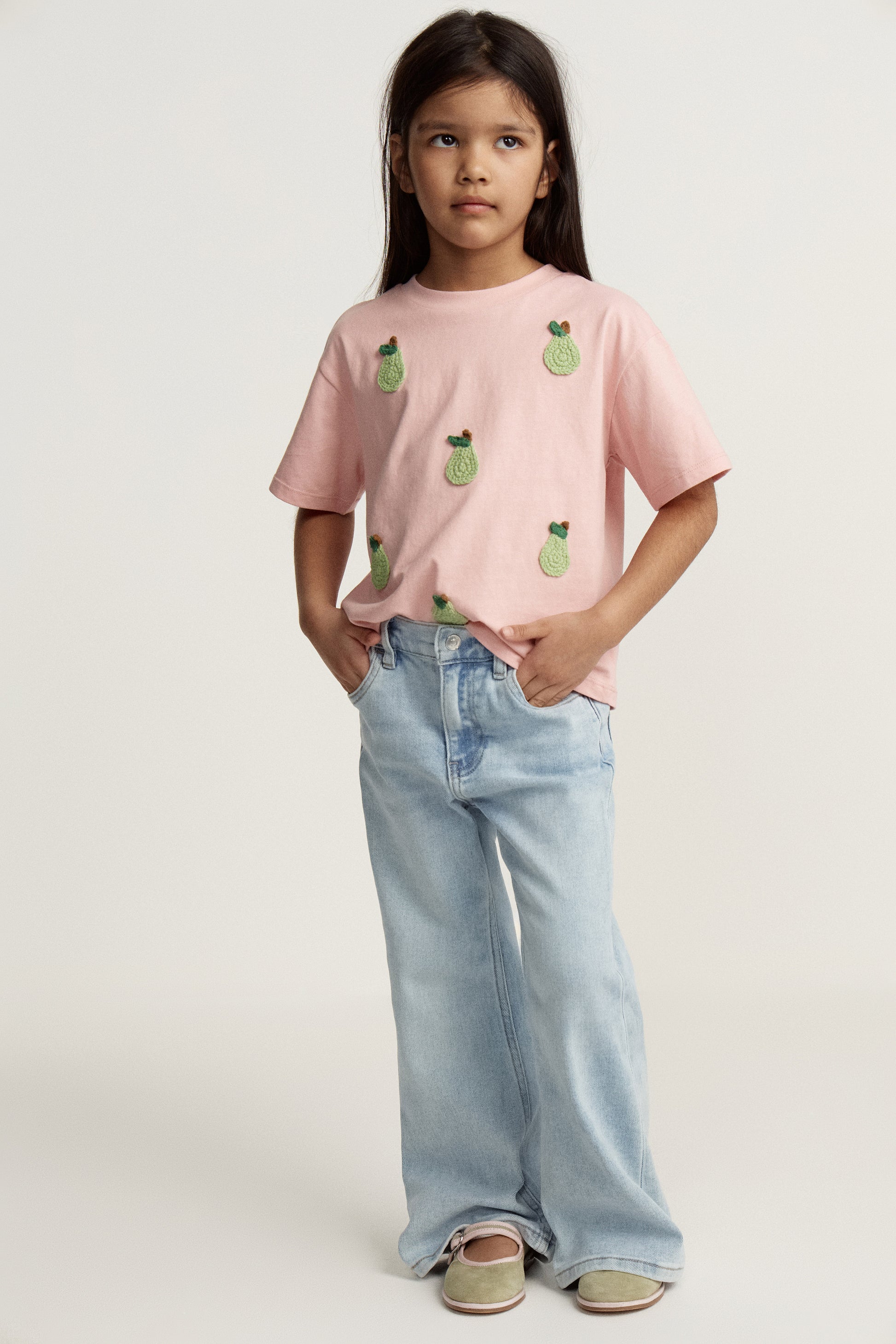 LIGHT PINK