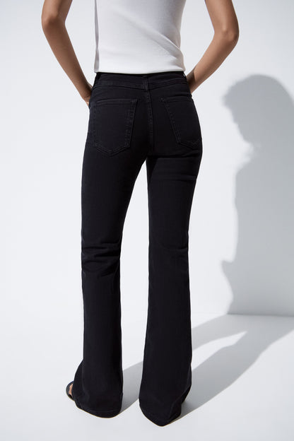 JET BLACK