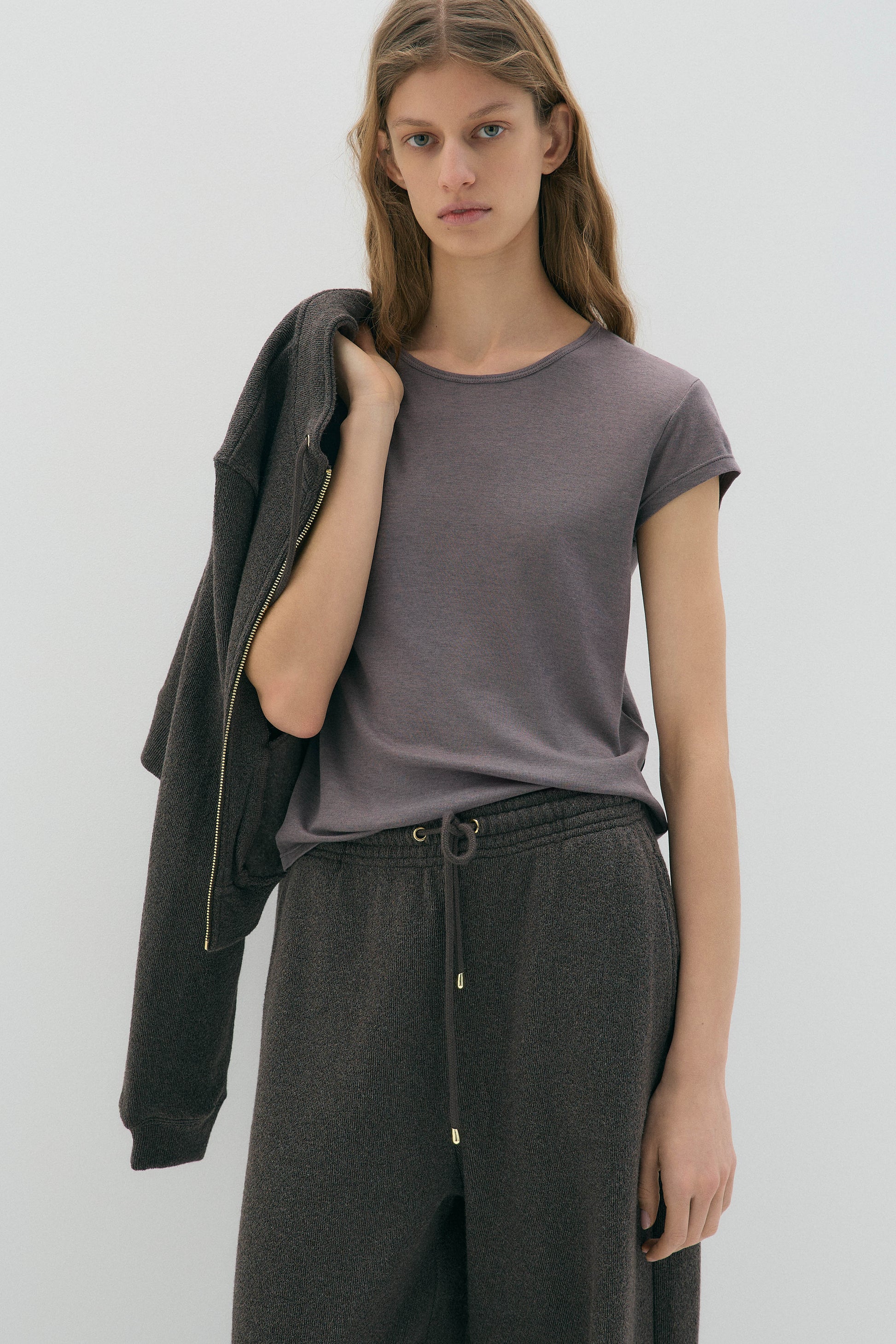 DARK GREY