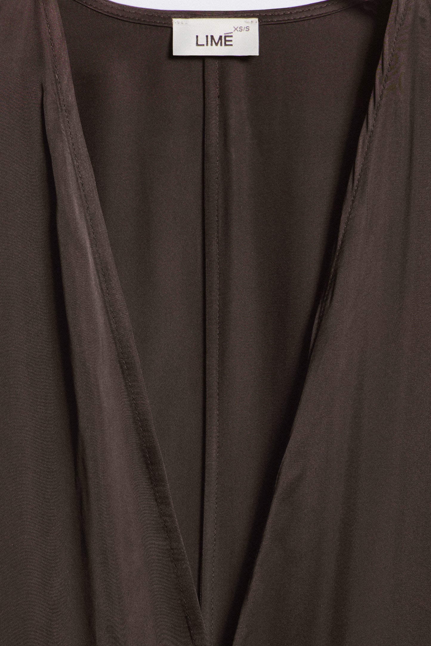 DARK BROWN