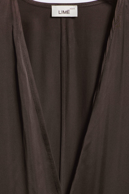 DARK BROWN