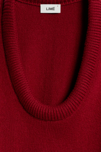 DARK RED