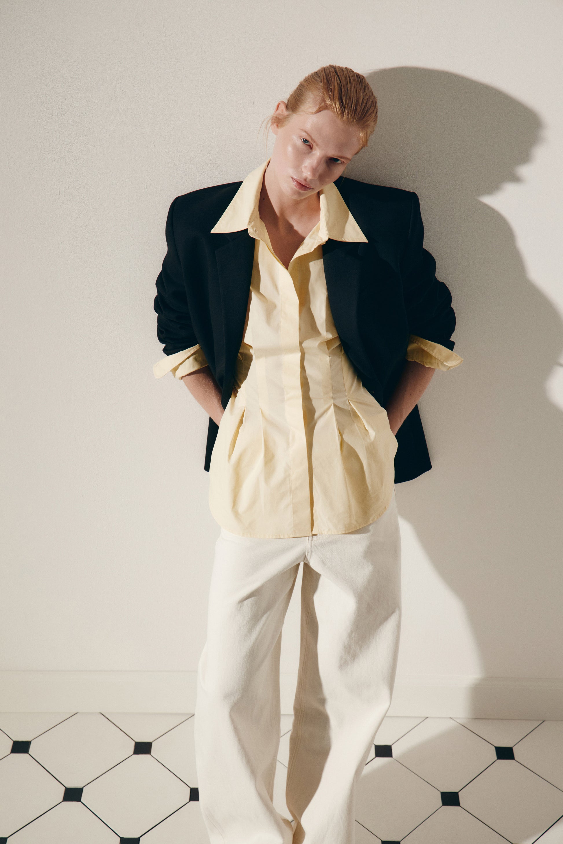 LIGHT YELLOW