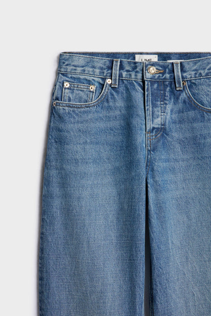 VINTAGE BLUE