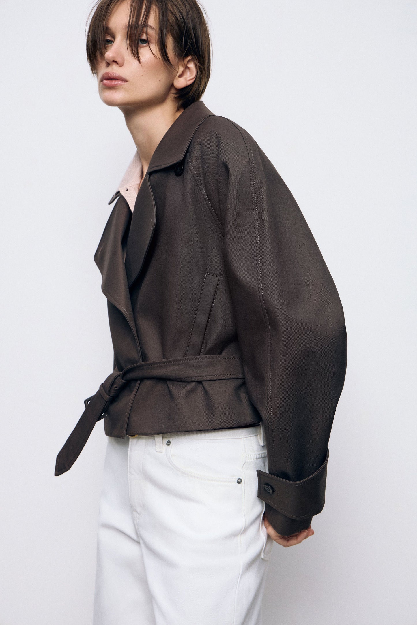 DARK BROWN