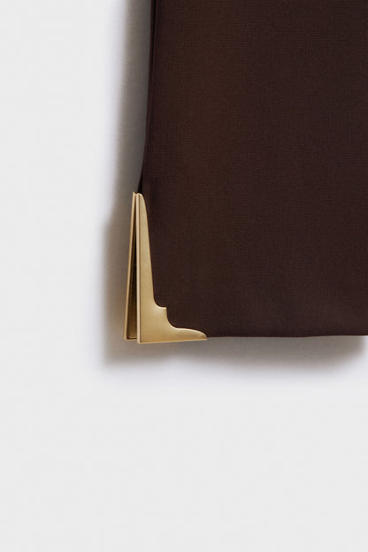 DARK BROWN