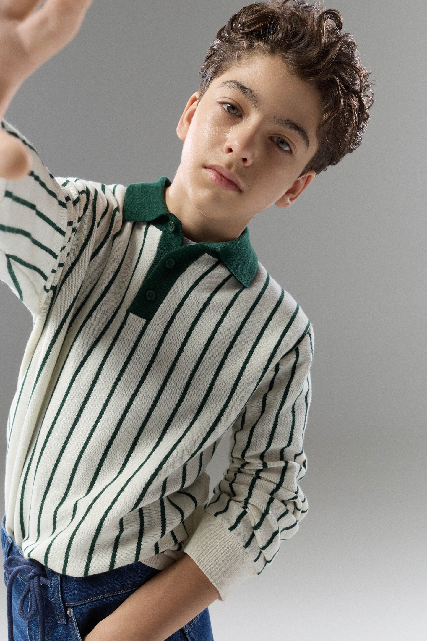 WHITE/GREEN