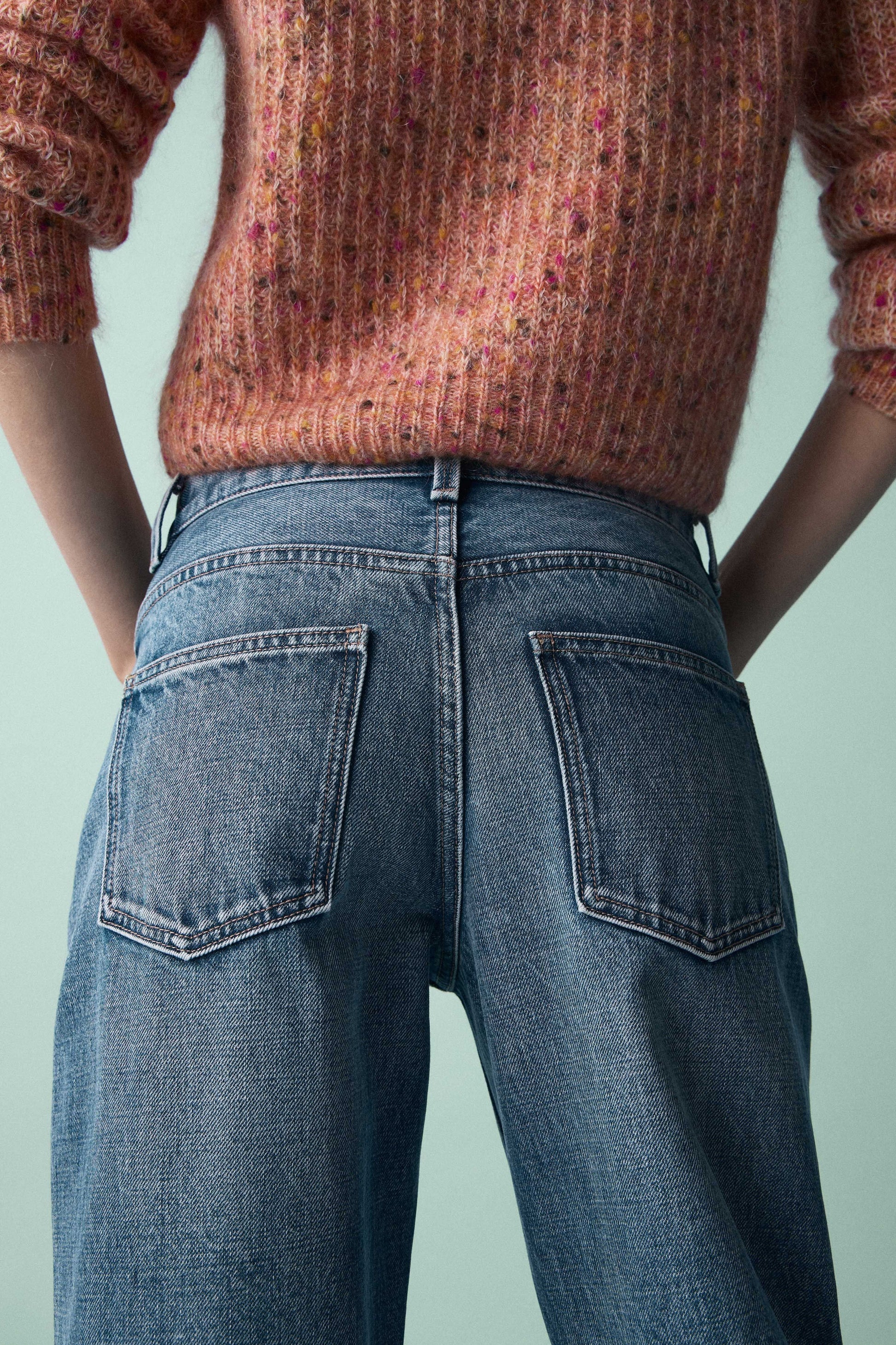 VINTAGE BLUE
