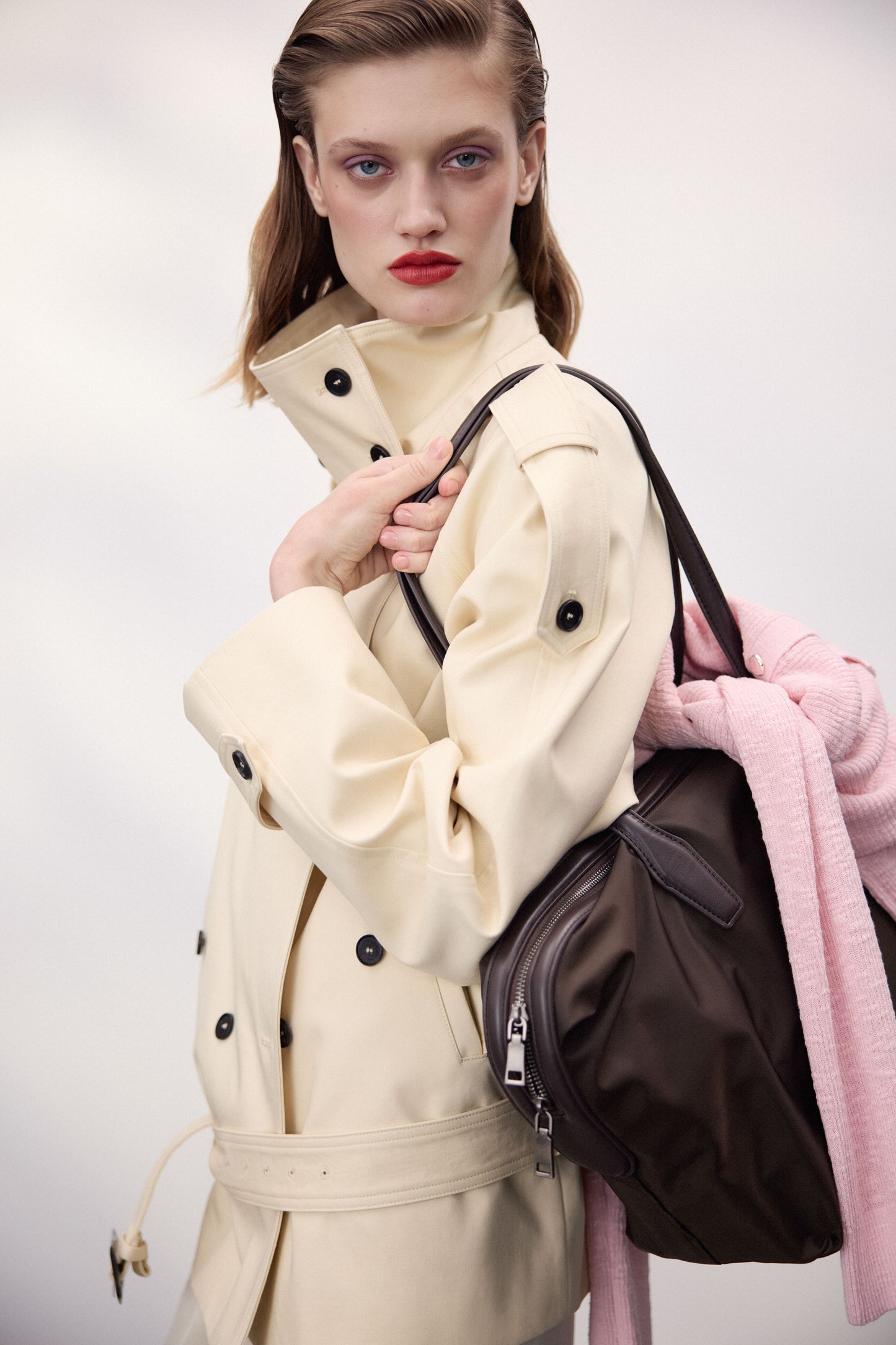 LIGHT BEIGE