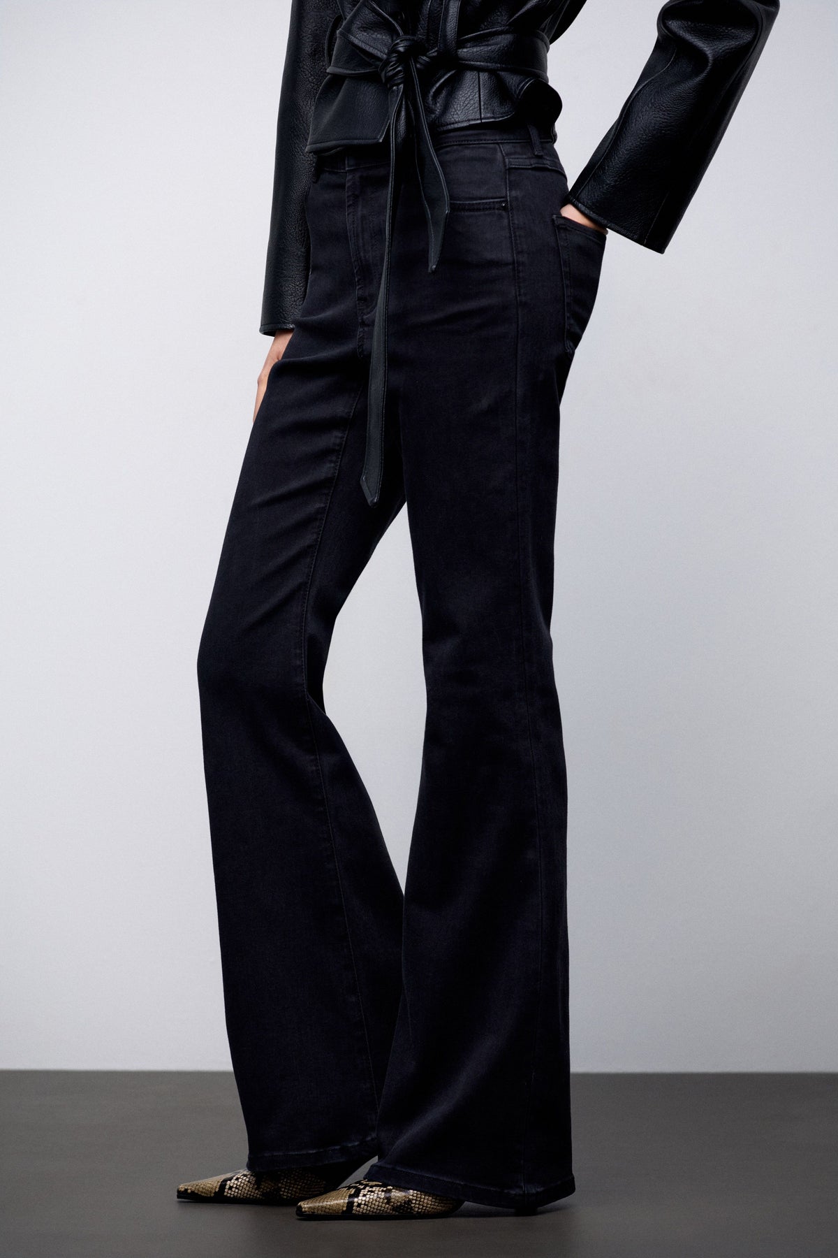 JET BLACK