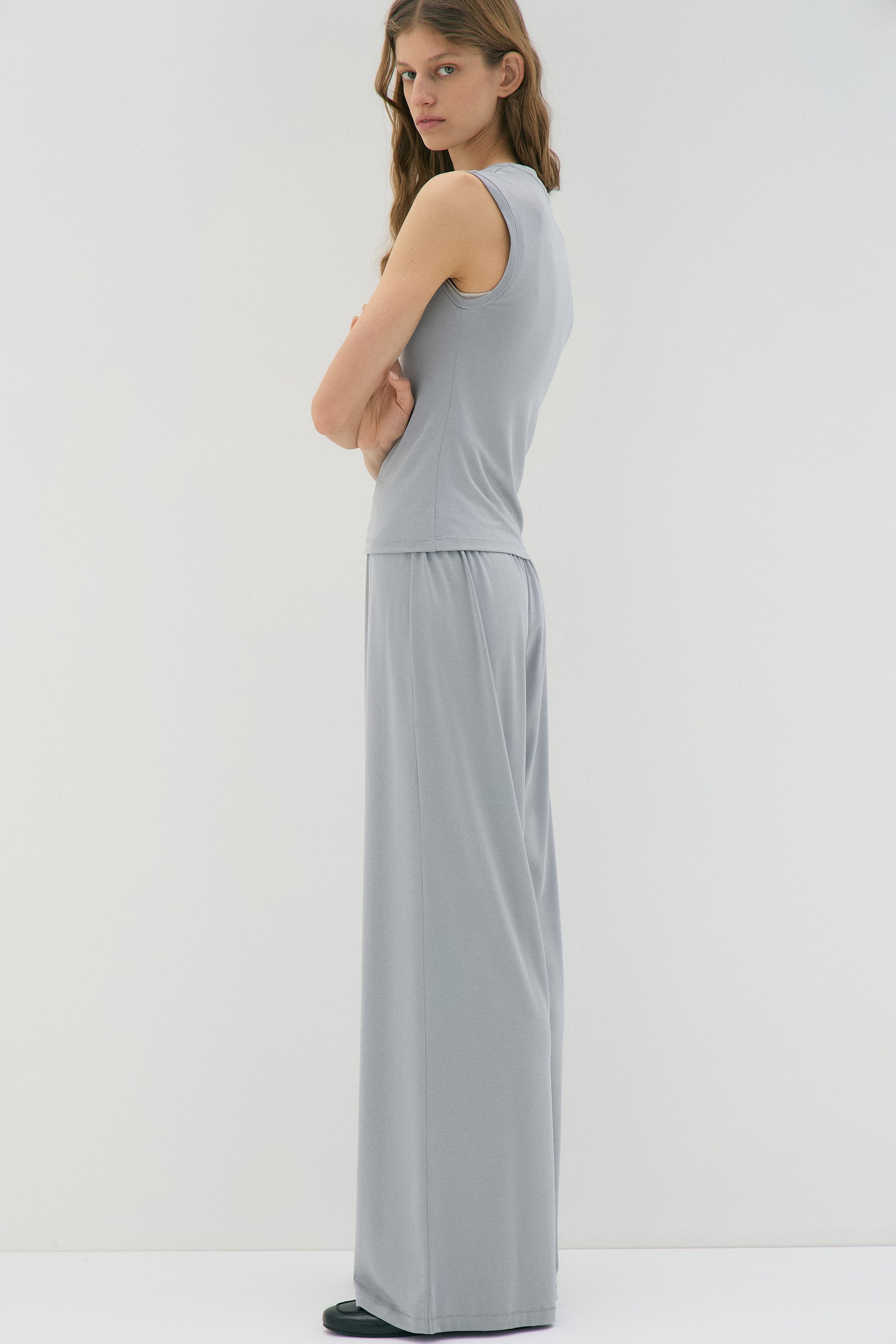 GREY BLUE