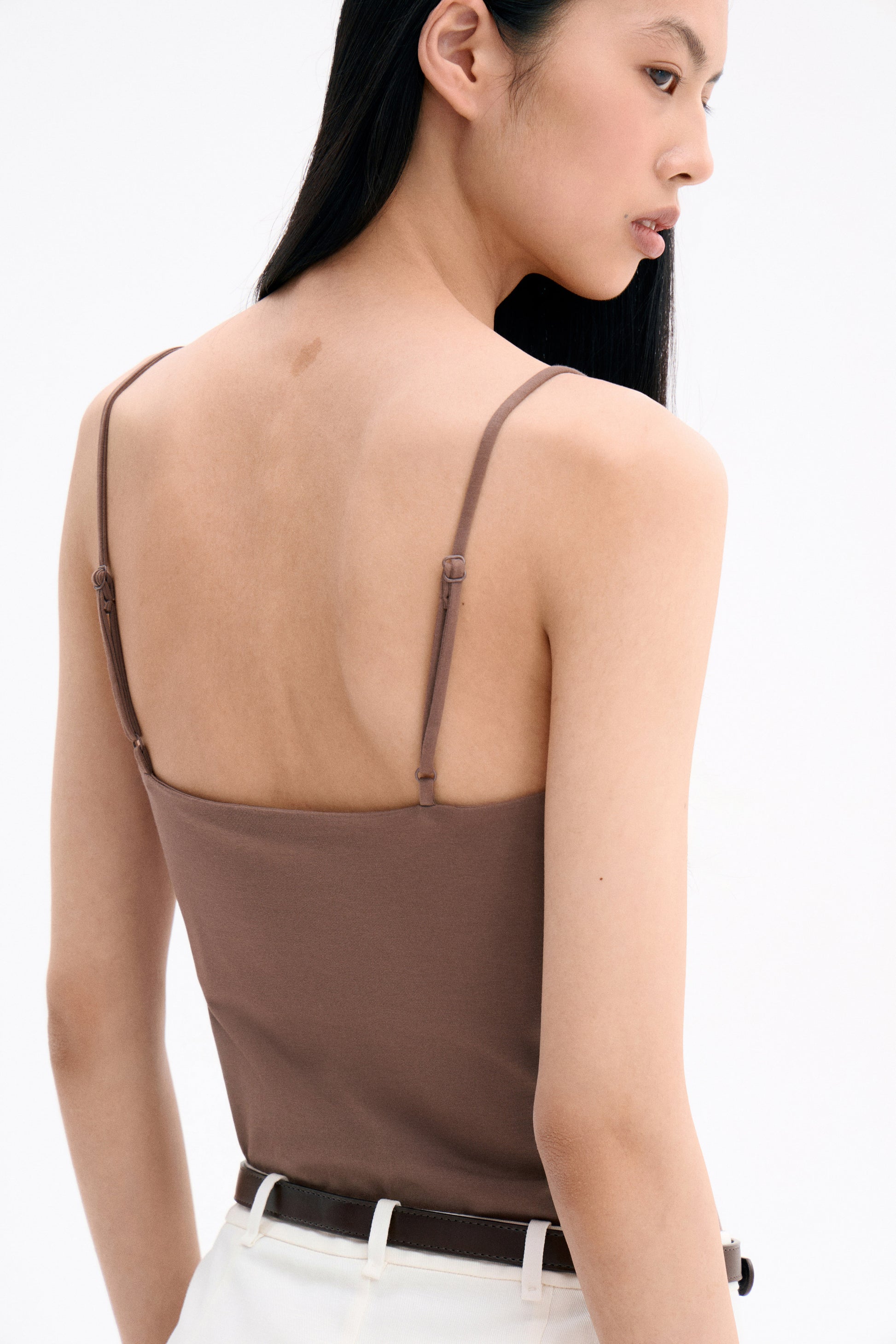 DARK BEIGE