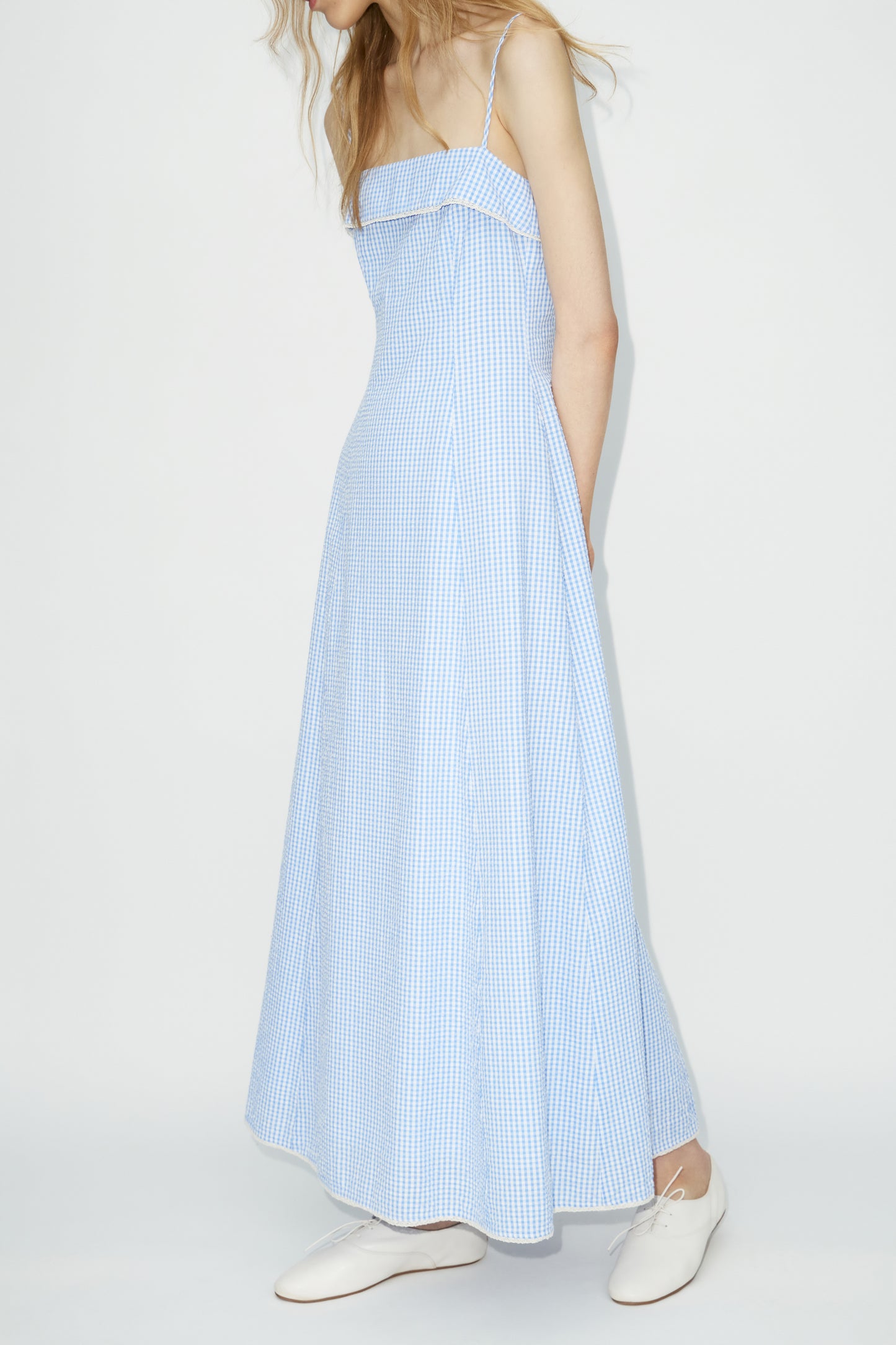 WHITE/BLUE