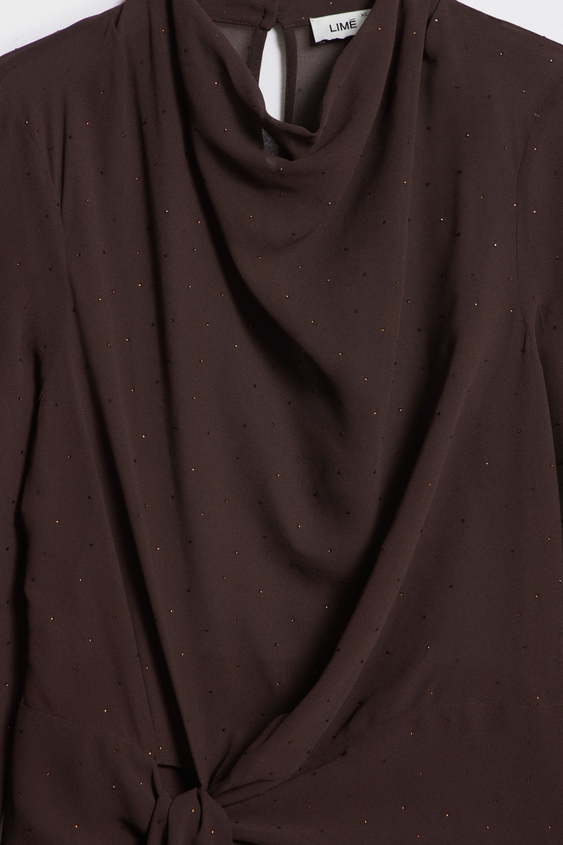 DARK BROWN