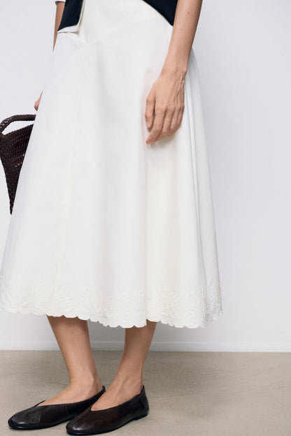 EMBROIDERY-DETAIL COTTON SKIRT