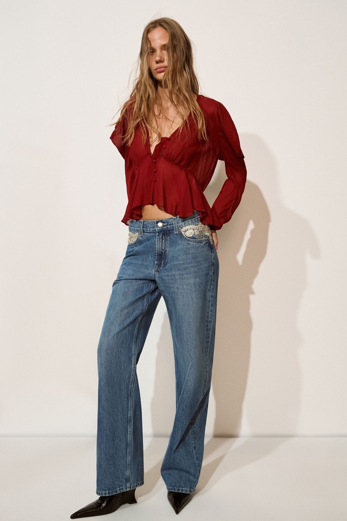 DARK RED