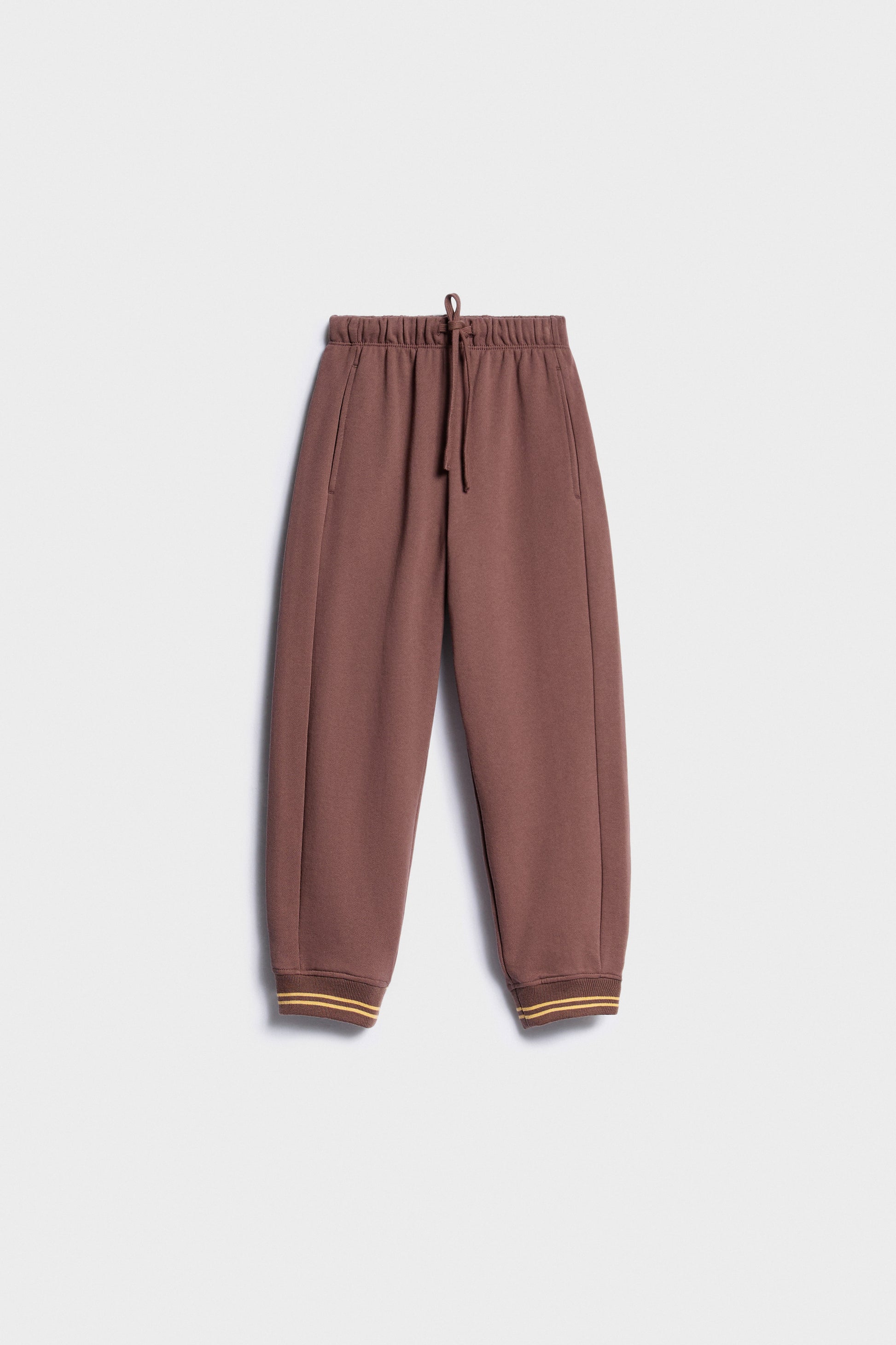DARK BEIGE