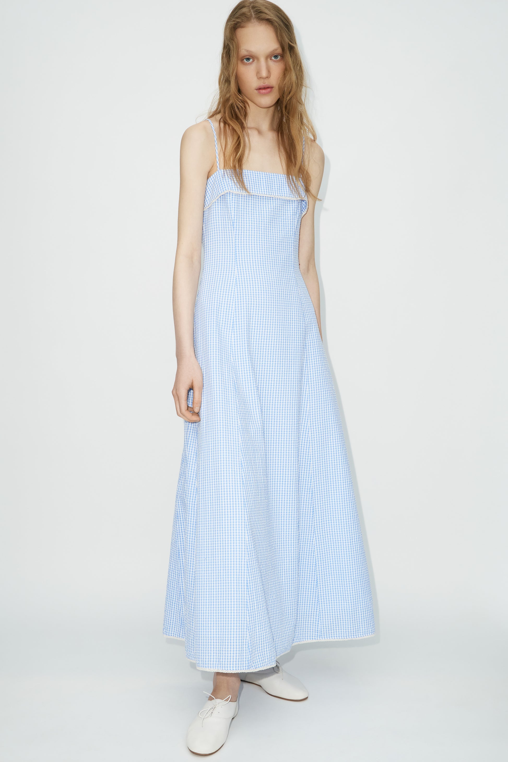 WHITE/BLUE