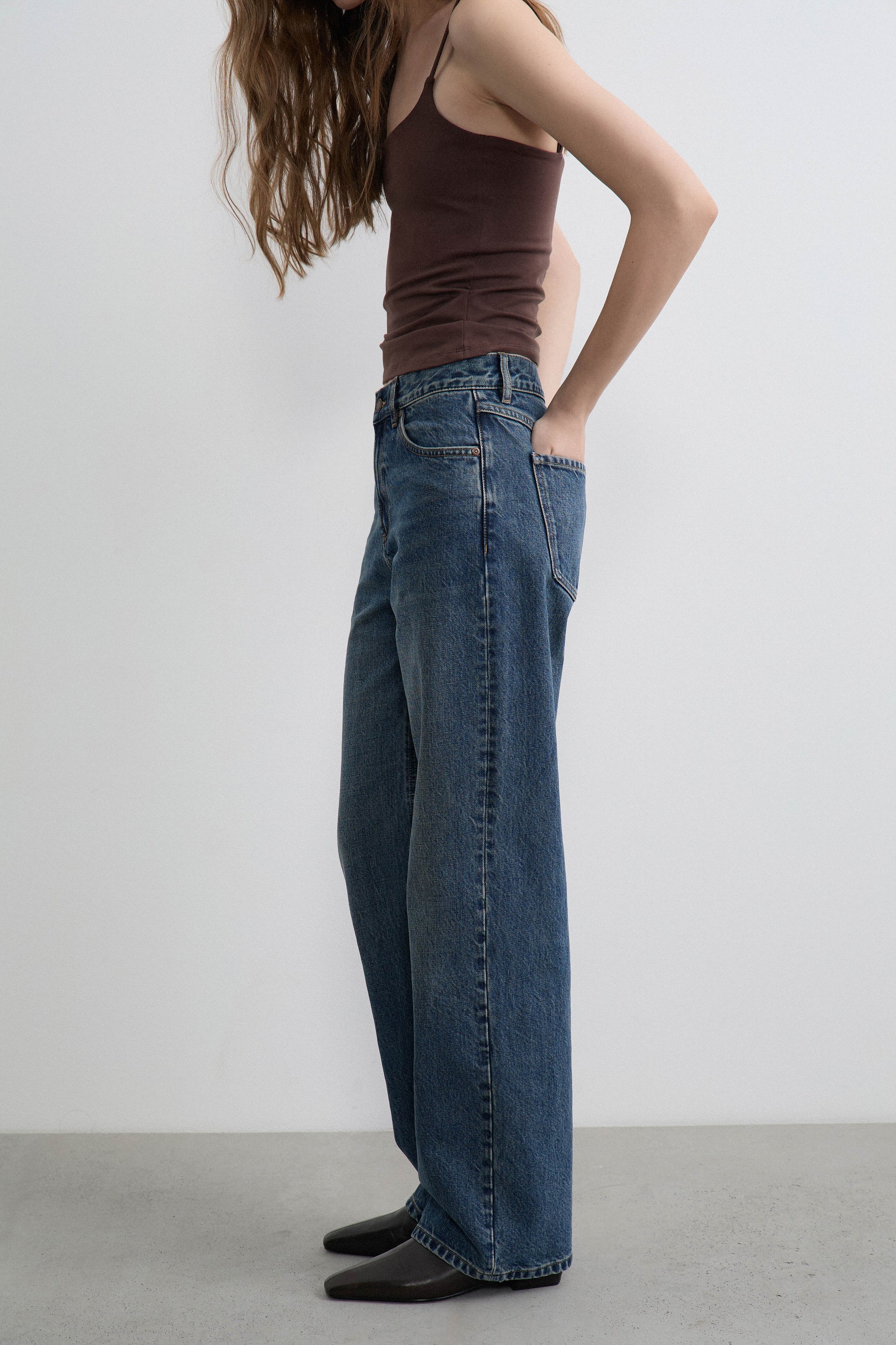VINTAGE BLUE