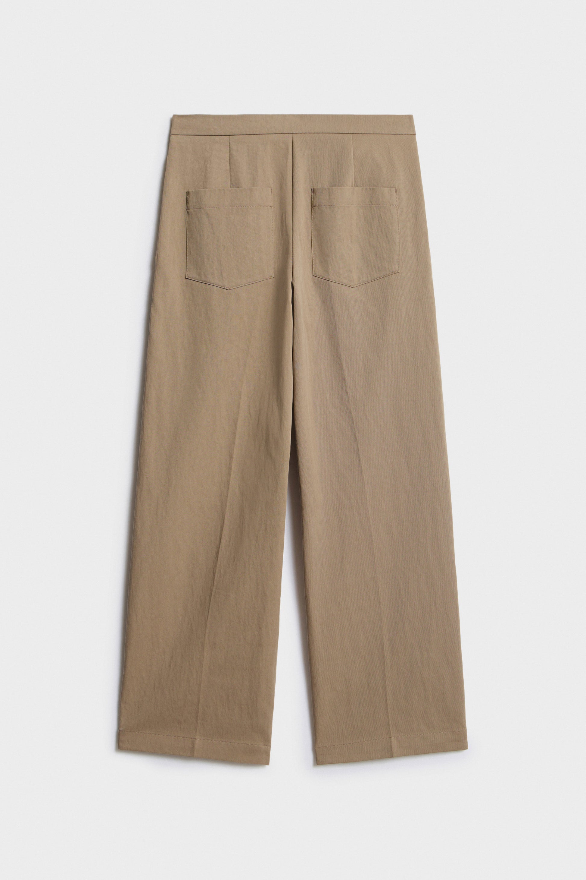 GRAY BROWN