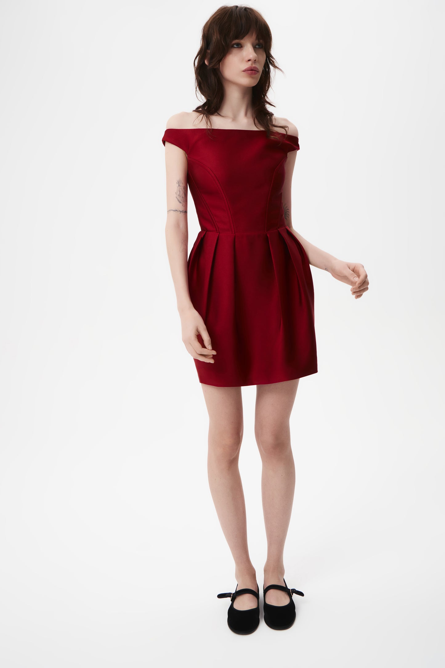 DARK RED