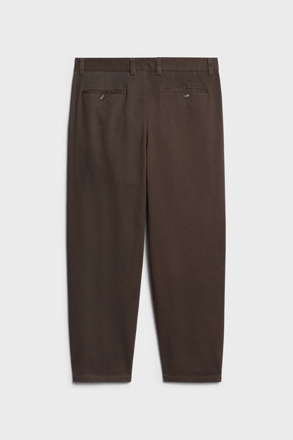 DARK BROWN