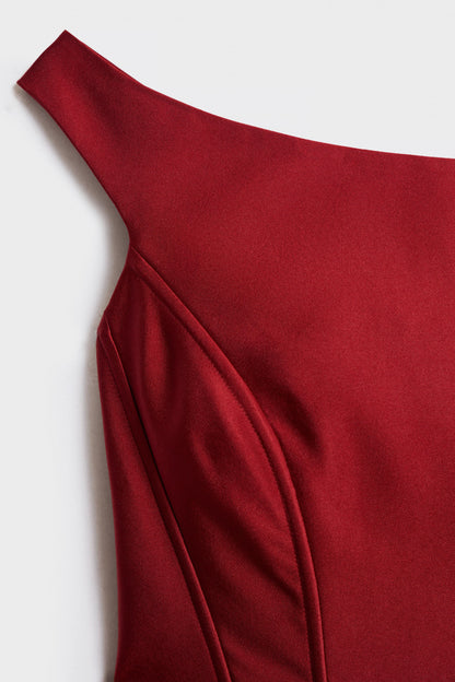 DARK RED