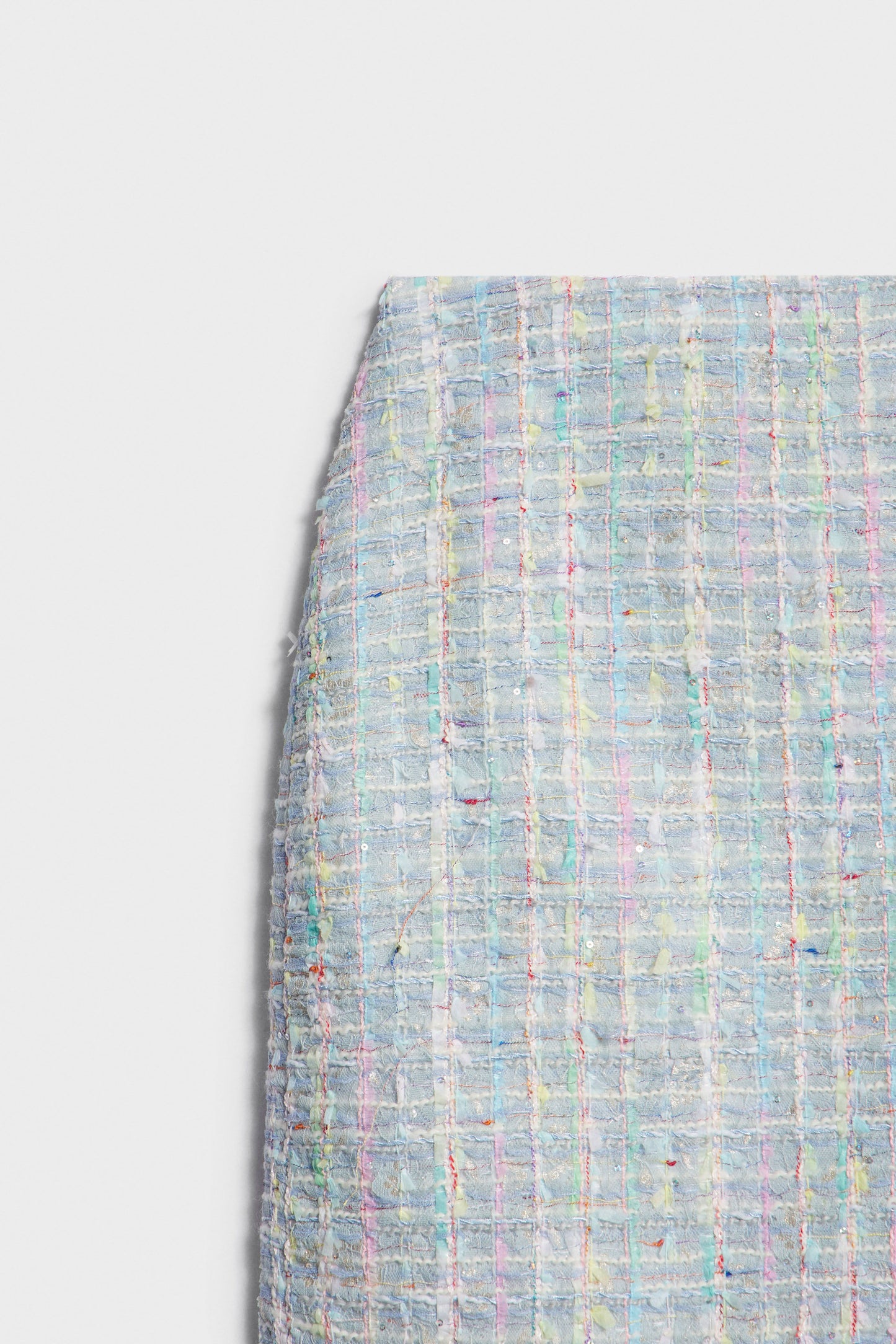 MULTICOLOR