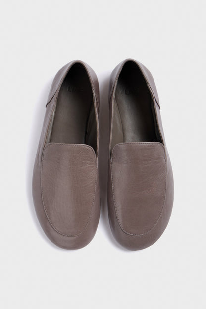 GRAY BROWN