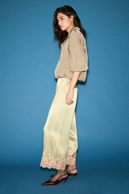 LIGHT OLIVE