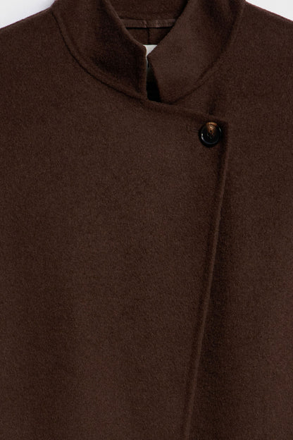 DARK BROWN