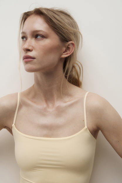 LIGHT YELLOW