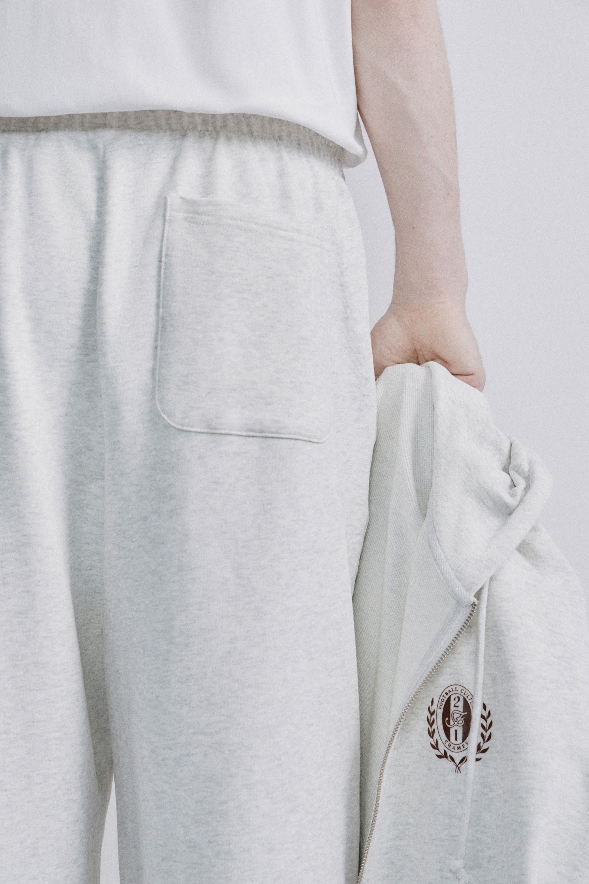 LIGHT GREY MELANGE