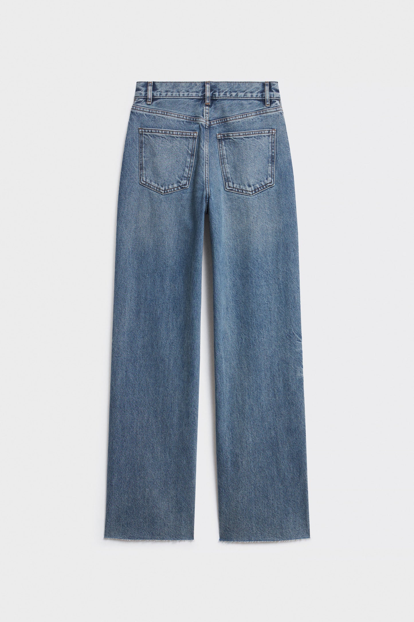 VINTAGE BLUE