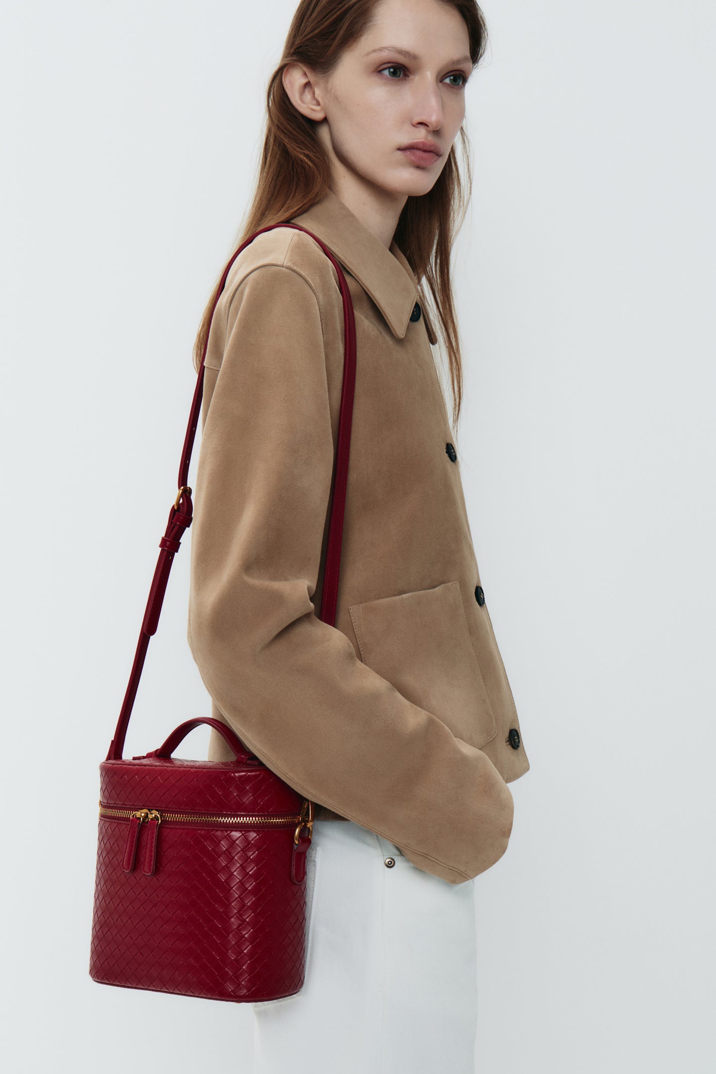 DARK RED
