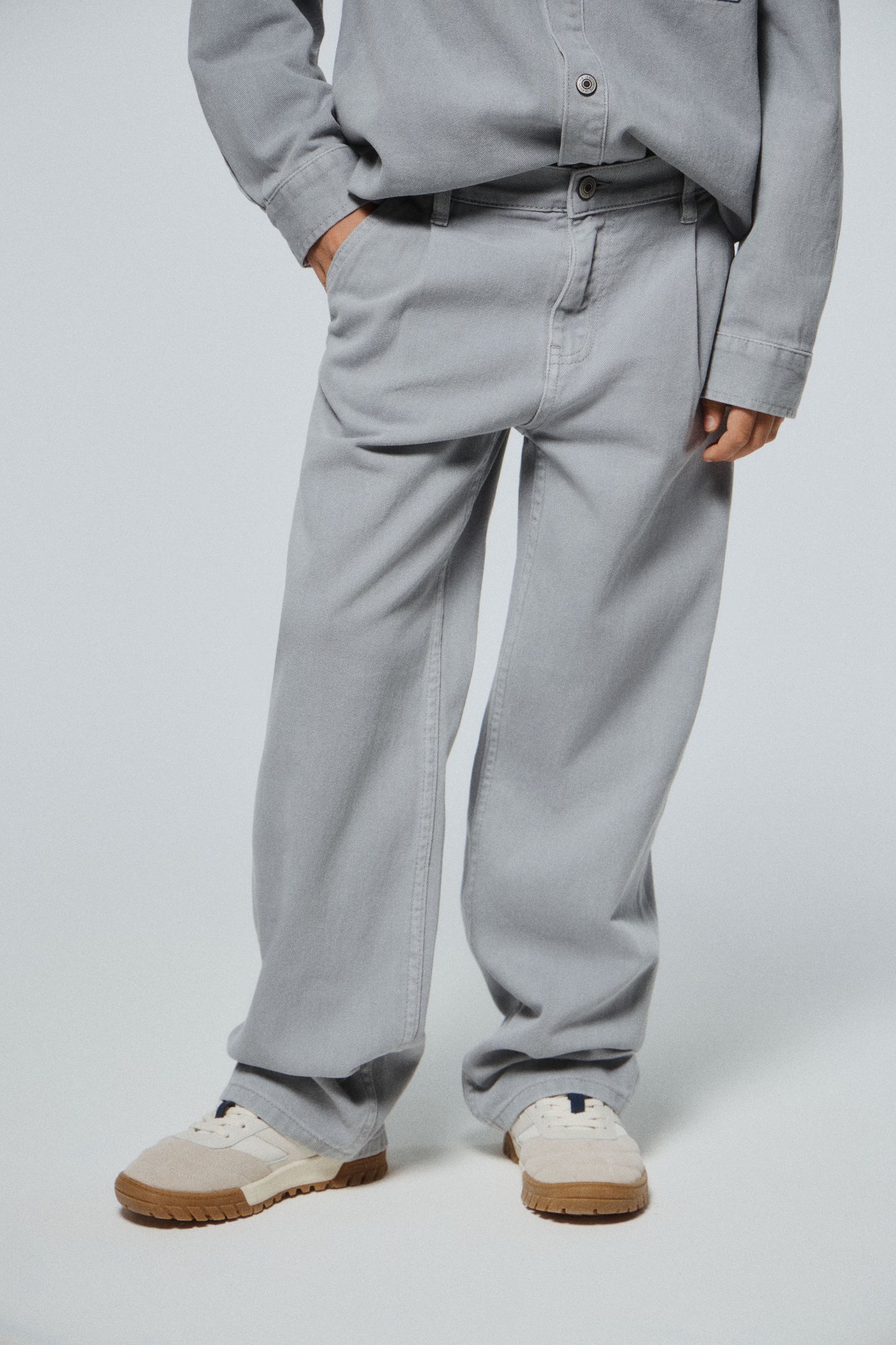 GREY BLUE